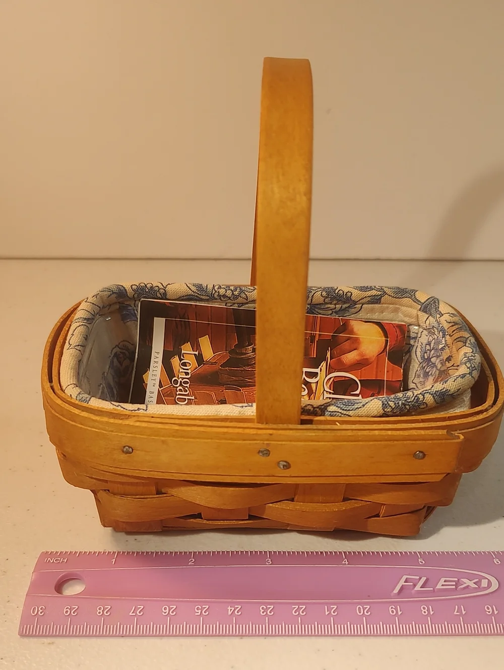 Longaberger Parsley Basket,  Plastic Protector And Liner In A Toile Print